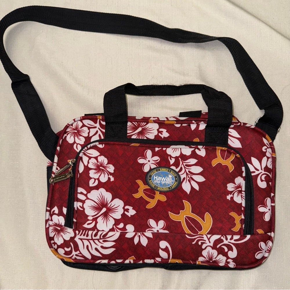 Hawaii Spirit Overnight/ Travel Bag